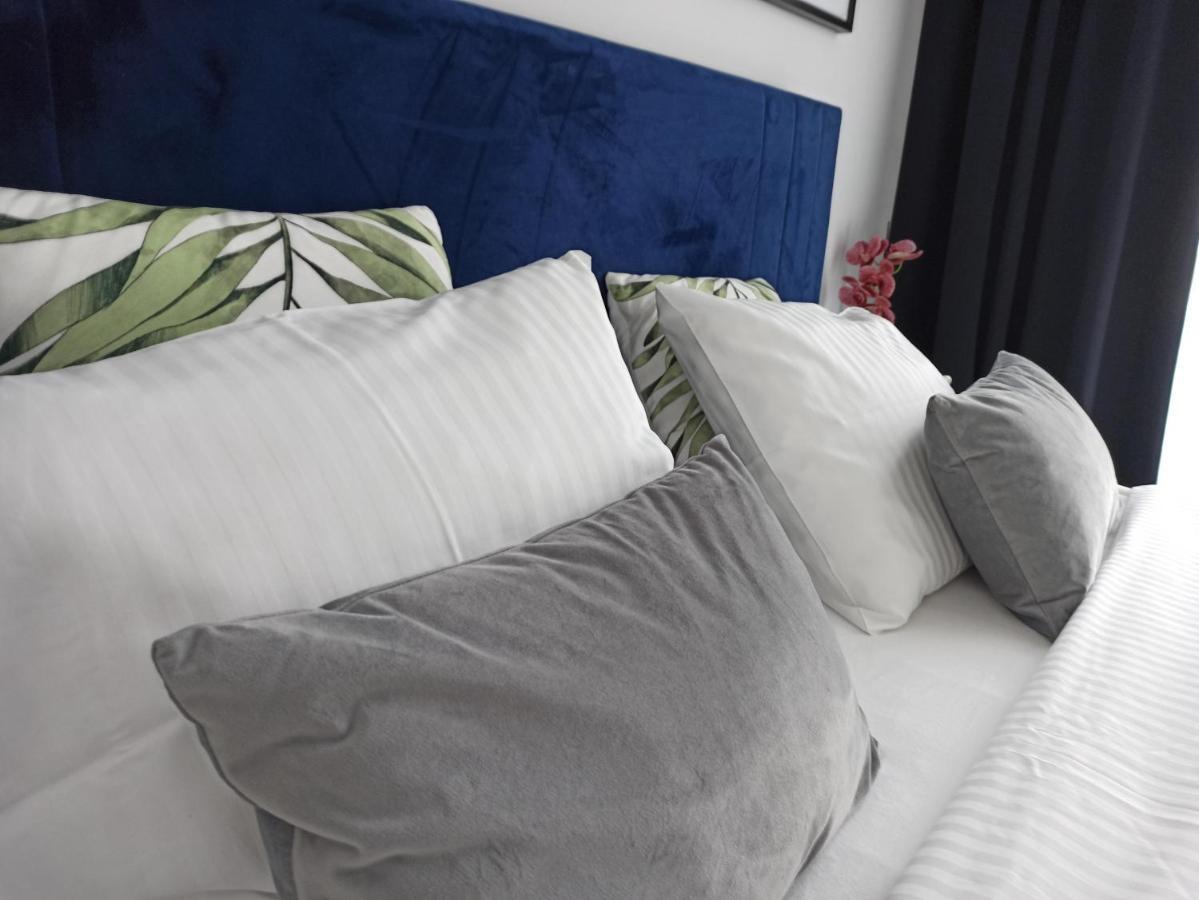 Woronicza Premium Apartman Varsó Kültér fotó